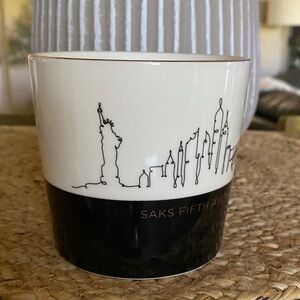 Saks Fifth Avenue coffee mug New York skyline